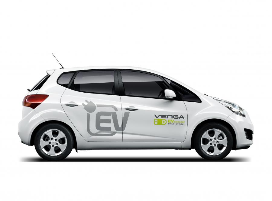  Kia Venga Plug-In Electric Concept 2010 года  (фото 10 из 12)